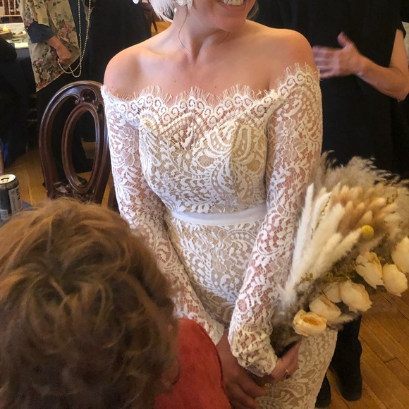 Vici white lace dress - Picture 2 of 5